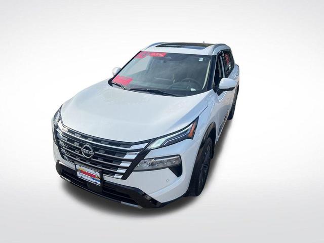 Photo of 2024 Everest White P Nissan Rogue