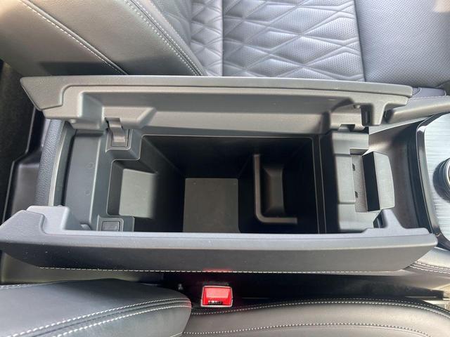Photo of 2024 Everest White P Nissan Rogue