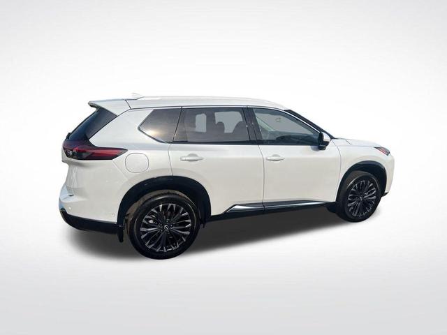 Photo of 2024 Everest White P Nissan Rogue