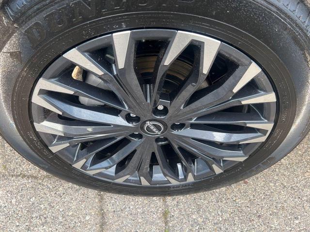 Photo of 2024 Everest White P Nissan Rogue