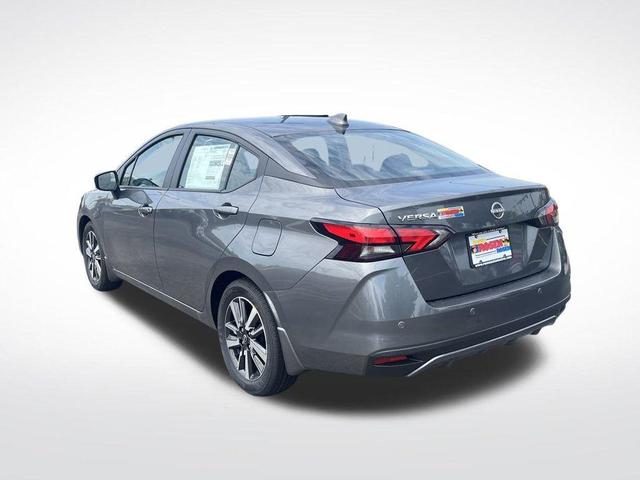 Photo of 2025 Gun Metallic Nissan Versa