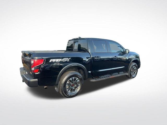 Photo of 2024 Black Nissan Titan