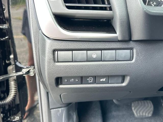 Photo of 2026 Black Nissan Rogue