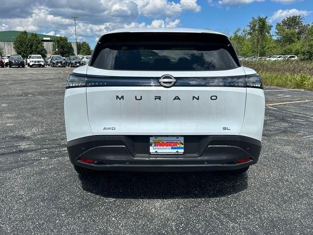 Photo of 2025 Everest White P Nissan Murano