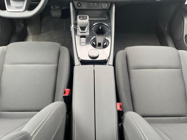 Photo of 2026 Glacier White Nissan Rogue