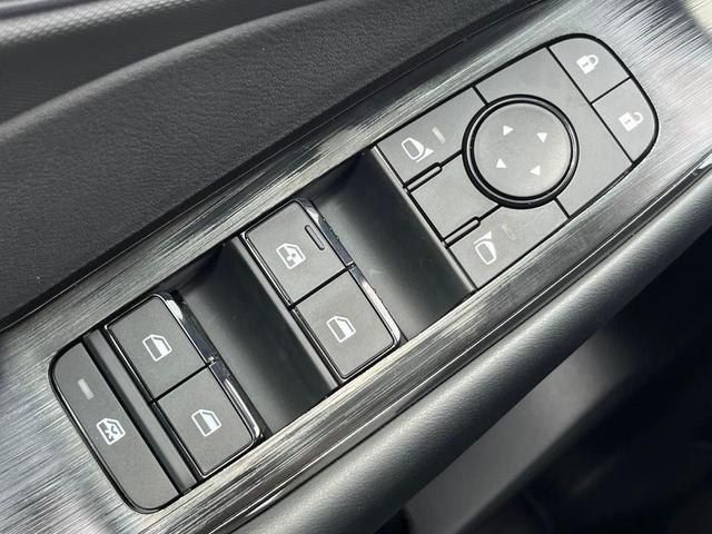 Photo of 2026 Gun Metallic Nissan Rogue