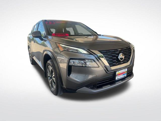 Photo of 2023 Gun Metallic Nissan Rogue