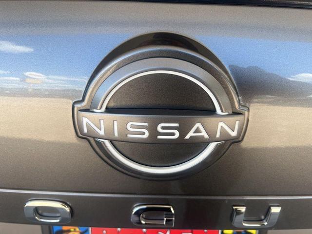 Photo of 2023 Gun Metallic Nissan Rogue