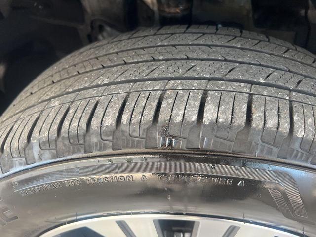 Photo of 2023 Gun Metallic Nissan Rogue