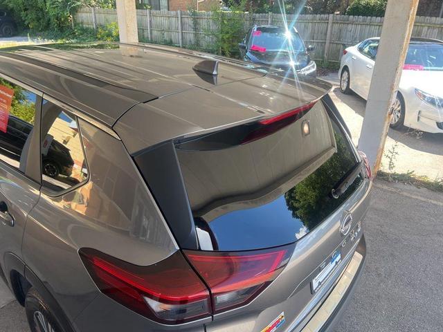 Photo of 2023 Gun Metallic Nissan Rogue
