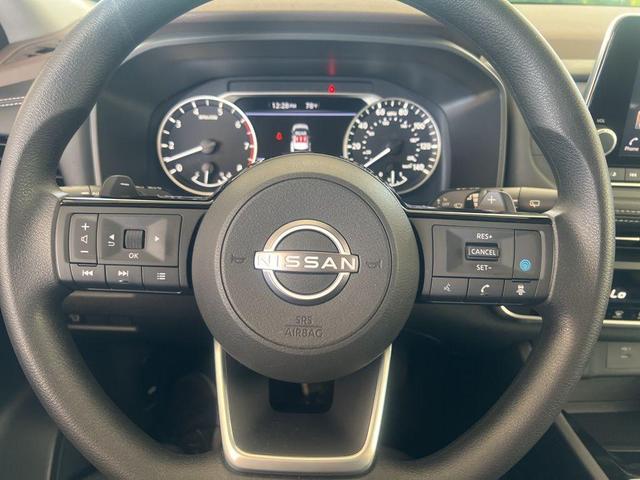 Photo of 2023 Gun Metallic Nissan Rogue