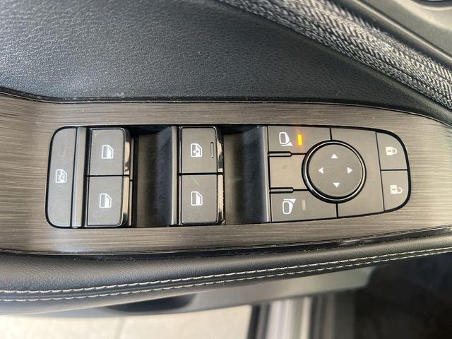 Photo of 2023 Gun Metallic Nissan Rogue