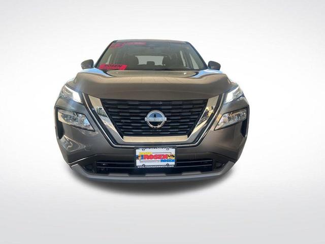 Photo of 2023 Gun Metallic Nissan Rogue