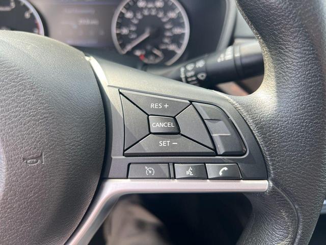 Photo of 2023 Garnet Pearl Nissan Altima
