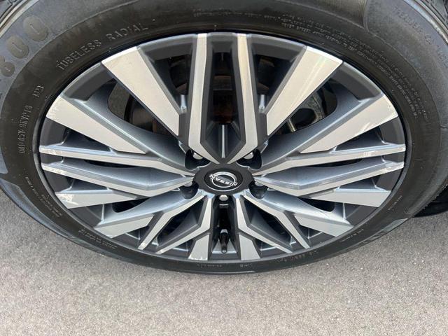 Photo of 2023 Garnet Pearl Nissan Altima