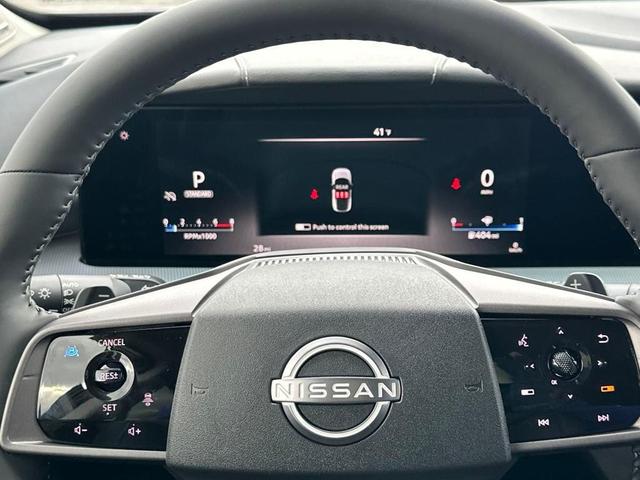 Photo of 2025 2t Blu Blk Roof Nissan Murano