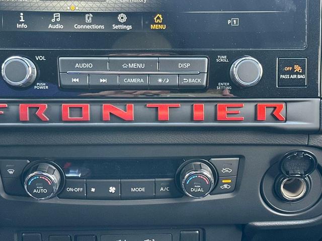 Photo of 2025 Boulder Gray Metallic Nissan Frontier