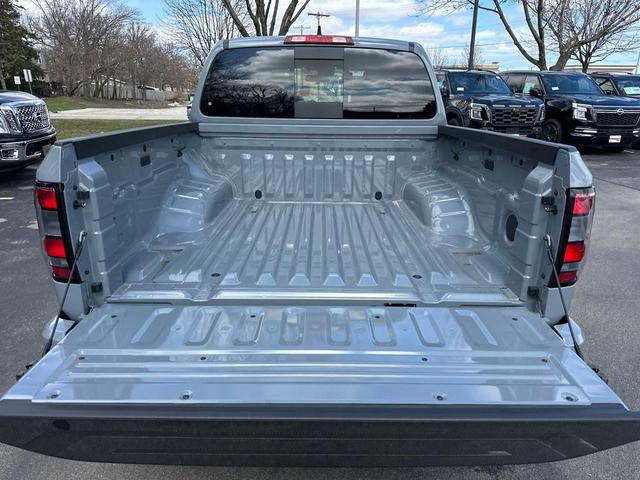 Photo of 2025 Boulder Gray Metallic Nissan Frontier