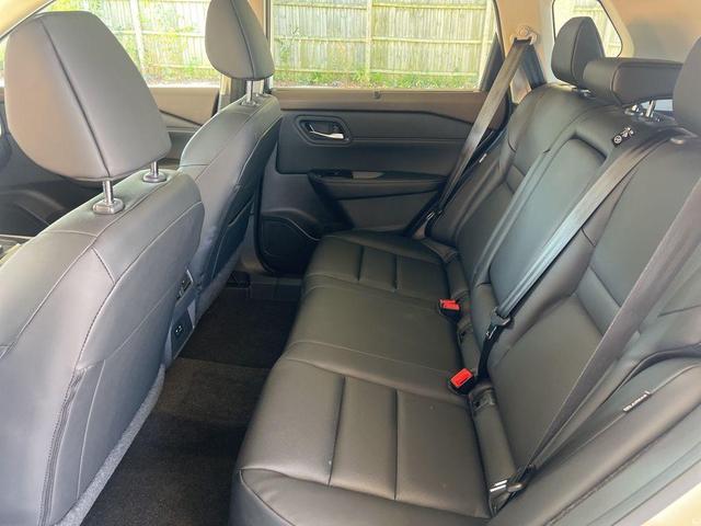 Photo of 2023 White Nissan Rogue