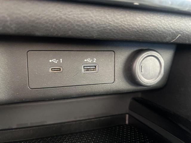 Photo of 2023 White Nissan Rogue