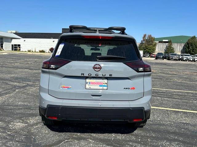 Photo of 2025 Boulder Gray Metallic Nissan Rogue