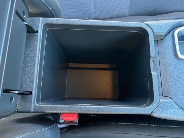 Photo of 2024 Gun Metallic Nissan Sentra