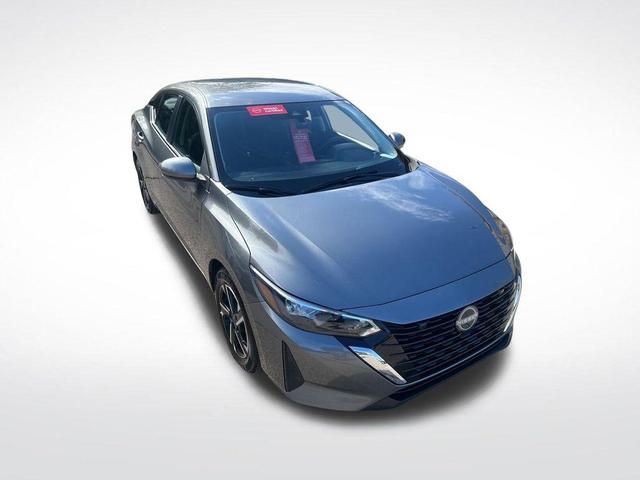 Photo of 2024 Gun Metallic Nissan Sentra