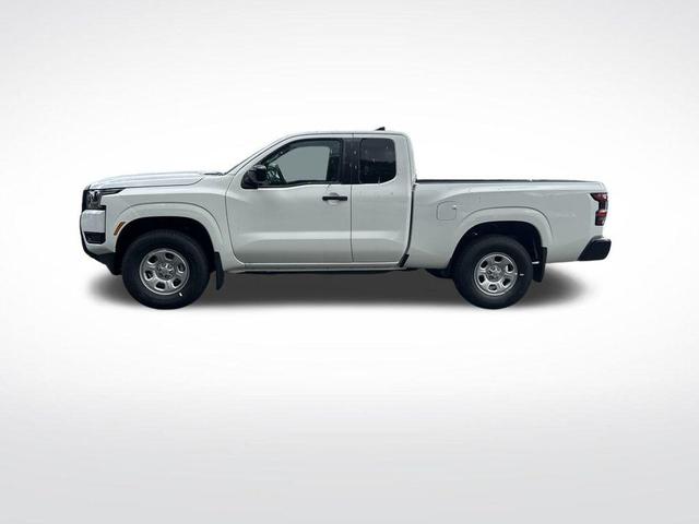 Photo of 2025 Glacier White Nissan Frontier