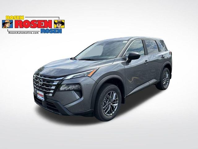 Photo of 2026 Gun Metallic Nissan Rogue
