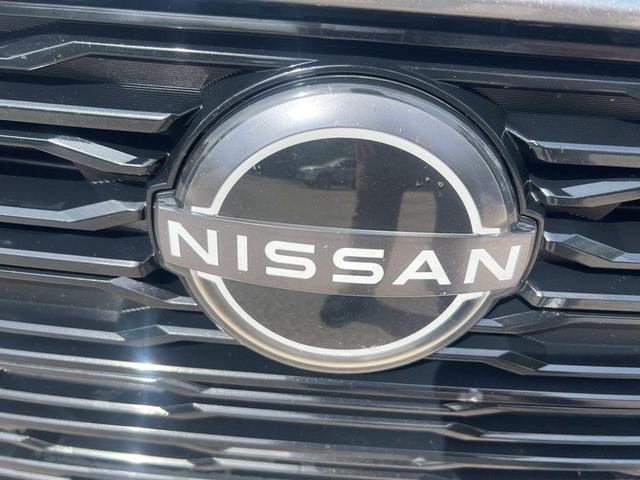 Photo of 2023 Gun Metallic Nissan Altima