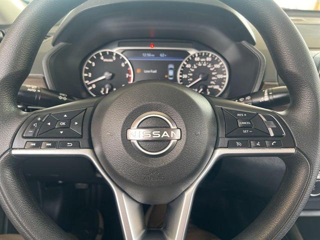 Photo of 2023 Gun Metallic Nissan Altima
