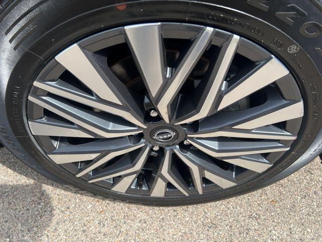 Photo of 2023 Gun Metallic Nissan Altima