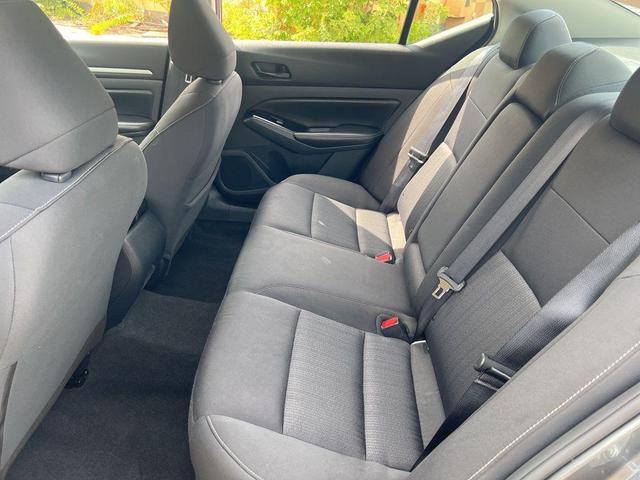 Photo of 2023 Gun Metallic Nissan Altima