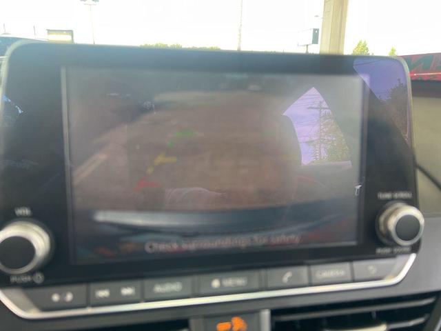 Photo of 2023 Gun Metallic Nissan Altima