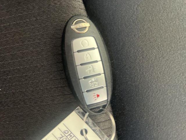 Photo of 2023 Black Nissan Altima