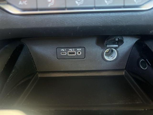 Photo of 2023 Black Nissan Altima