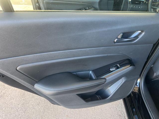 Photo of 2023 Black Nissan Altima