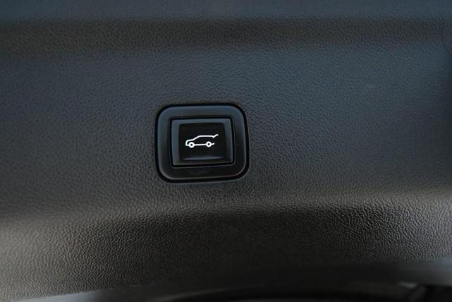Photo of 2021 Satin Steel Metallic Chevrolet Suburban