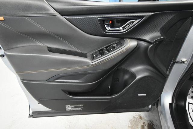 Photo of 2022 Ice Silver Metallic Subaru Forester