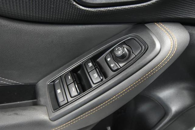 Photo of 2022 Ice Silver Metallic Subaru Forester