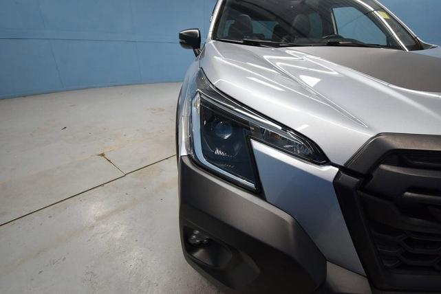 Photo of 2022 Ice Silver Metallic Subaru Forester