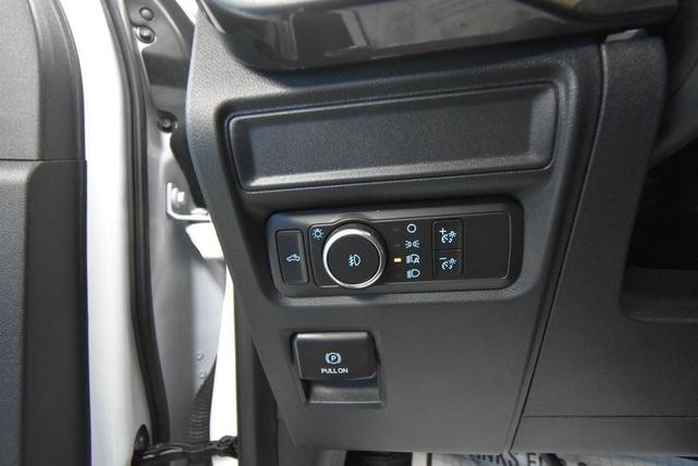 Photo of 2021 Oxford White Ford F-150