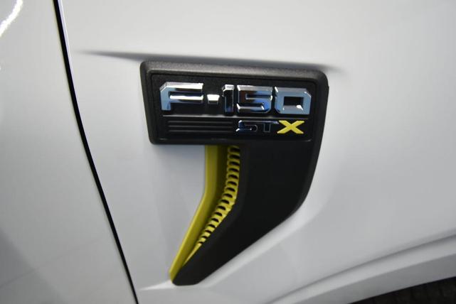 Photo of 2025 Oxford White Ford F-150
