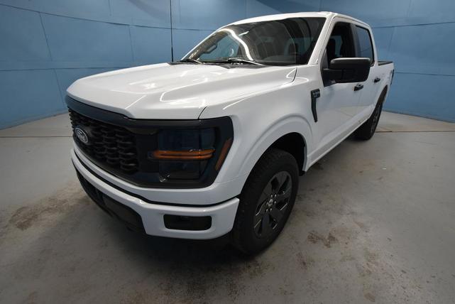 Photo of 2025 Oxford White Ford F-150