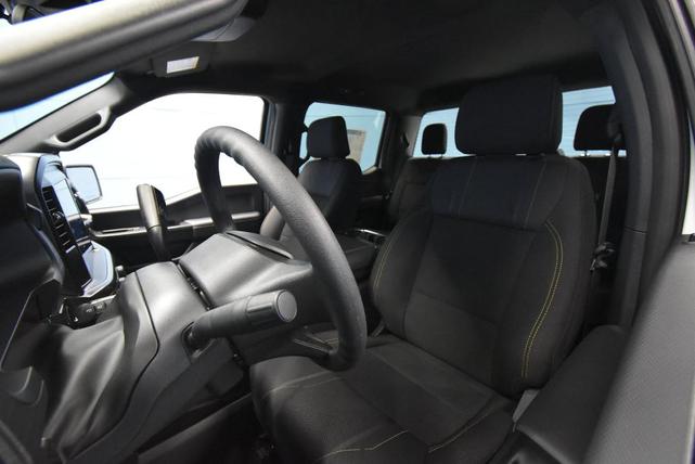 Photo of 2025 Oxford White Ford F-150