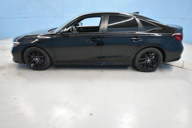 Photo of 2025 Black Honda Civic