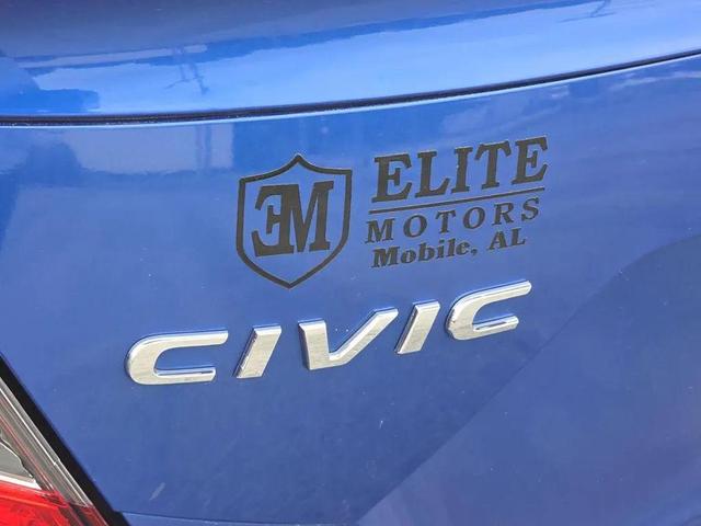 Photo of 2017 Blue Honda Civic