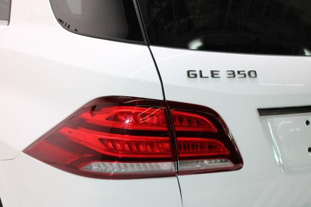 Photo of 2018 Polar White Mercedes-Benz GLE 350