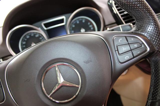 Photo of 2018 Polar White Mercedes-Benz GLE 350