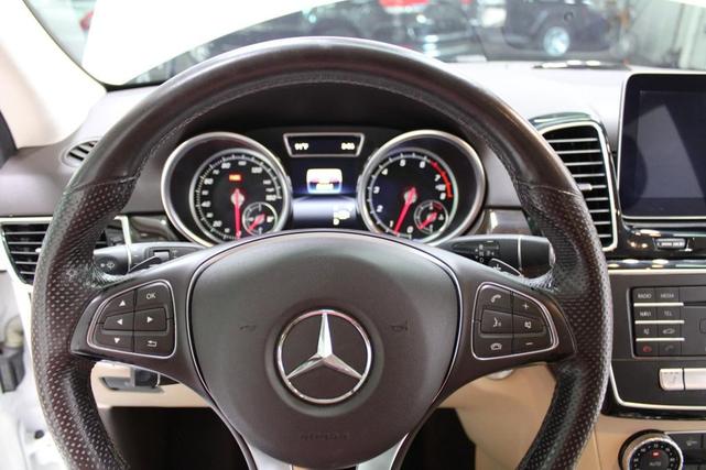 Photo of 2018 Polar White Mercedes-Benz GLE 350